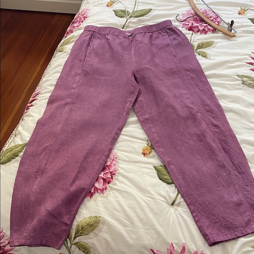 Eileen Fisher lavender linen pants in EUC